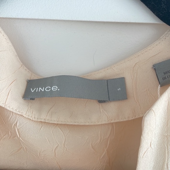 NWT Gorgeous Vince Dress! Creamy/Peachy color. Sz Small - Picture 2 of 9